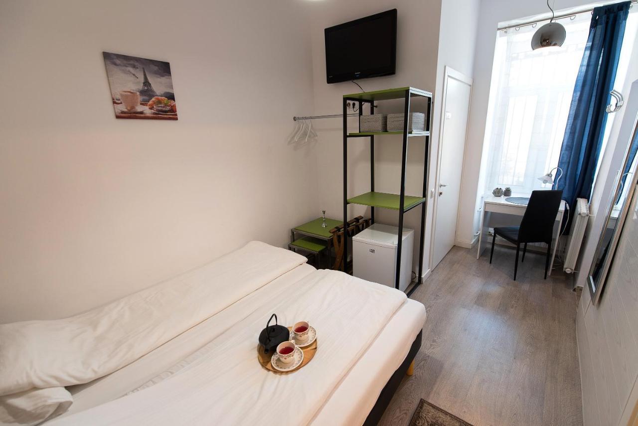 Ultra Central Bohemian Apartment 1 คลูจ-นาโปกา ภายนอก รูปภาพ